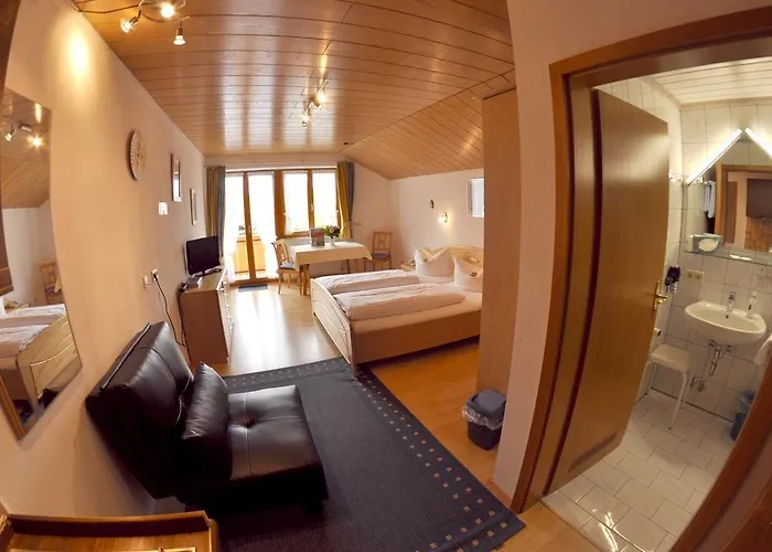 Konukevi Landhaus Ohnesorg 3*